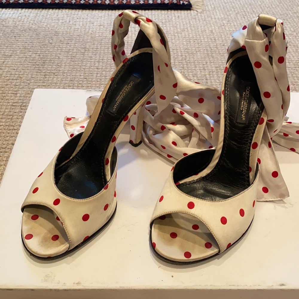 Dolce & Gabbana satin heels, size 6 M (US)